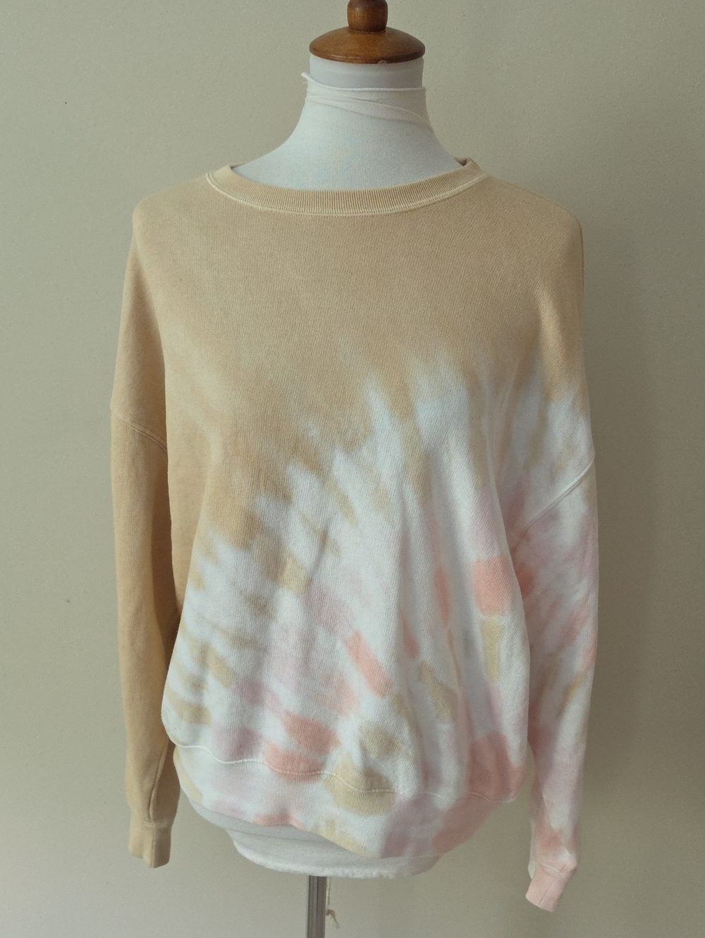 Pink Victoria Secret Tie-Dye Pastel Crewneck Sweatshirt Brand New